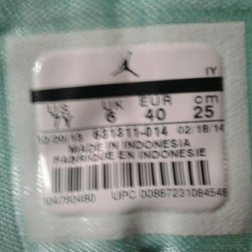 Jordan Carmelo basketball sneakers - Picture 4 of 7